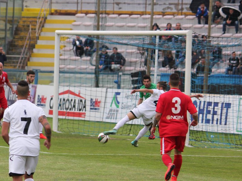 06 Gol Mungo