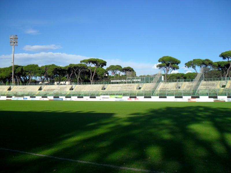 stadio dei pini viareggio